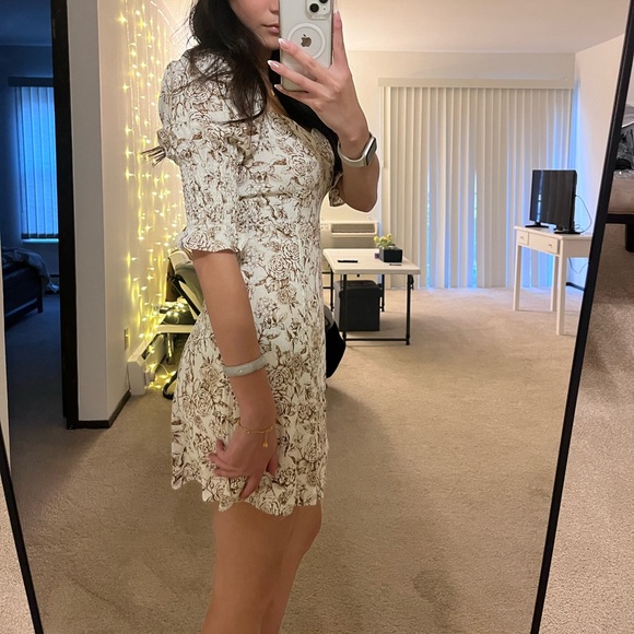 Brown floral dress - Picture 2 of 4